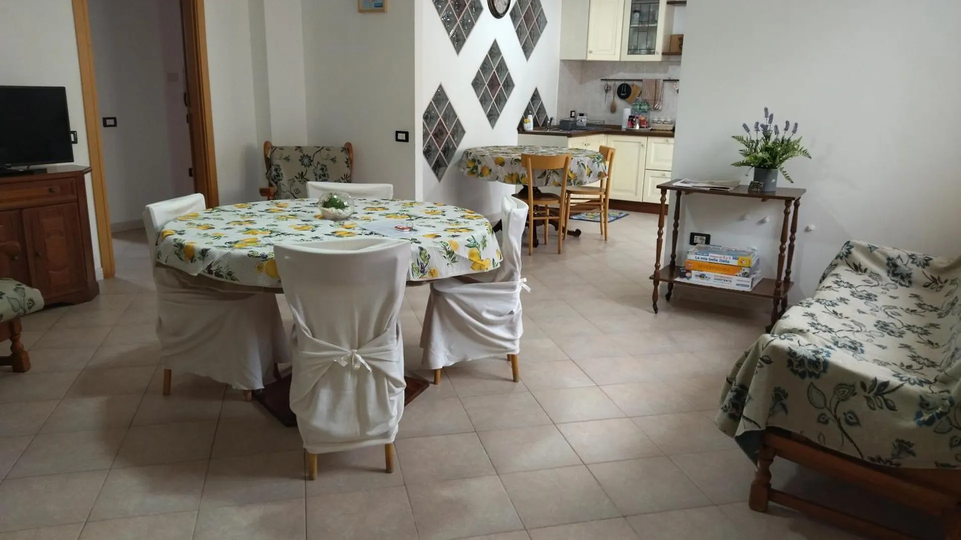 Appartamento Casa Is Calitas Solèminis Alloggio in famiglia